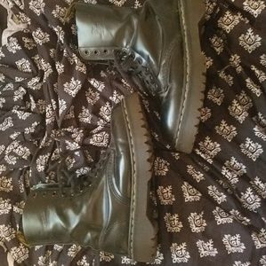Dr Martens 10 Eye black boots, womens 9